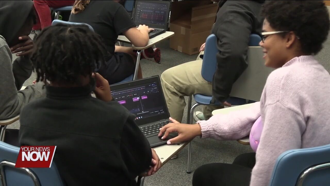 South Science students use sampling techniques to put their own beat on Halloween music
